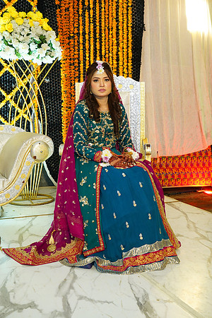 Ayesha & Arslan Mehndi 00026