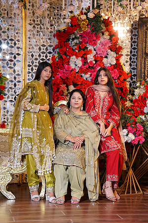 Nimra & Umair Barat 00164