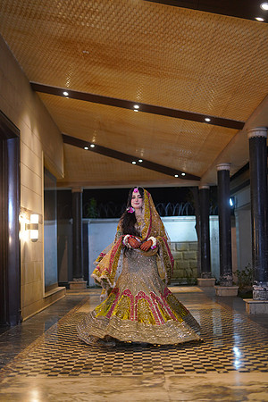 Maryam & Sultan Mehndi 00163