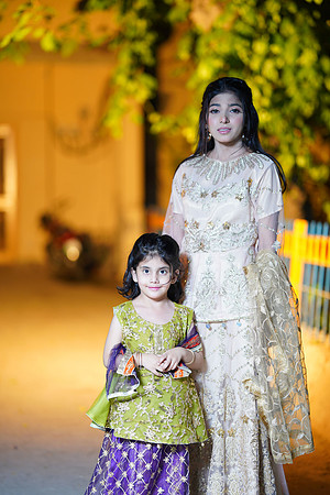 Ehtasham & Amna Barat  00096