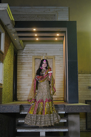 Maryam & Sultan Mehndi 00109