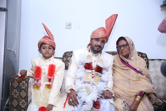 Barat Wedding Photographed by Fatima Studio 00092