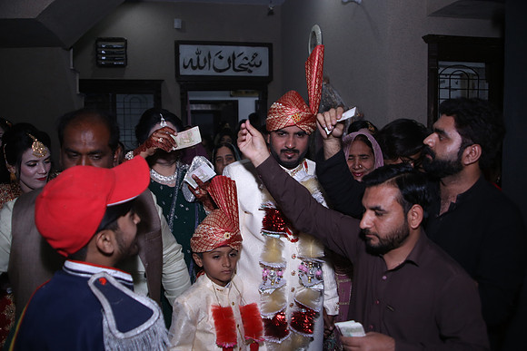 Barat Wedding Photographed by Fatima Studio 00142