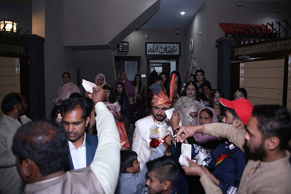 Barat Wedding Photographed by Fatima Studio 00167