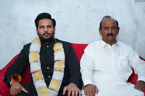 Ehtasham & Amna Barat  00169