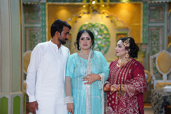Maryam & Sultan Barat 00450