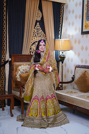 Maryam & Sultan Mehndi 00049
