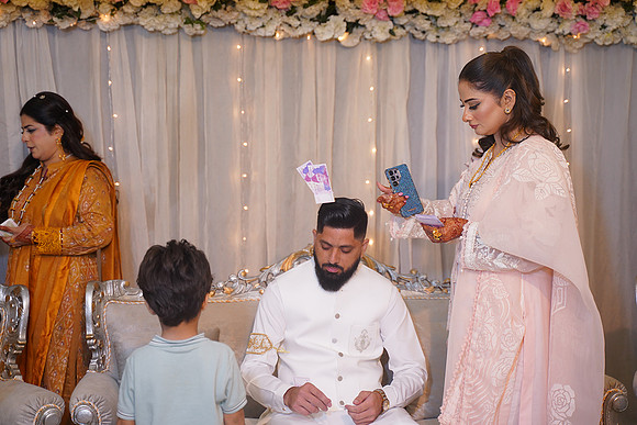 Hassan & Rahila Baat Pakki 00228