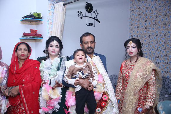 Barat Wedding Photographed by Fatima Studio 00081