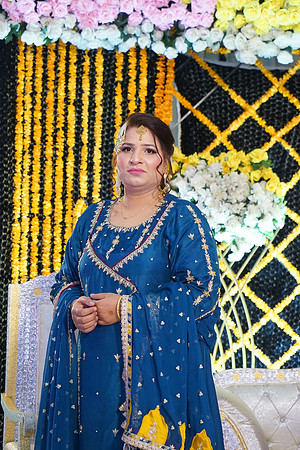 Ayesha & Arslan Mehndi 00111