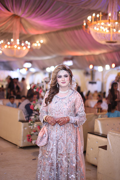 Walima Wedding Photographed by Fatima Studio 00167