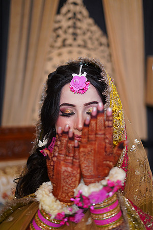 Maryam & Sultan Mehndi 00081