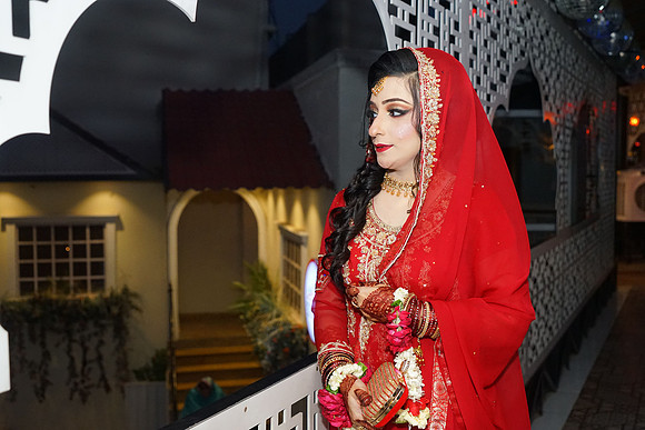 Fatima & Anjum 00018