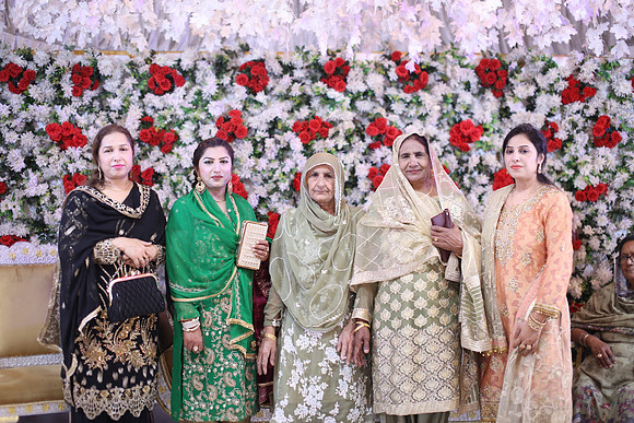 Walima Wedding Photographed by Fatima Studio 00052