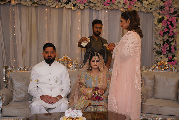 Hassan & Rahila Baat Pakki 00463
