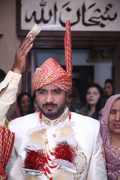Barat Wedding Photographed by Fatima Studio 00137
