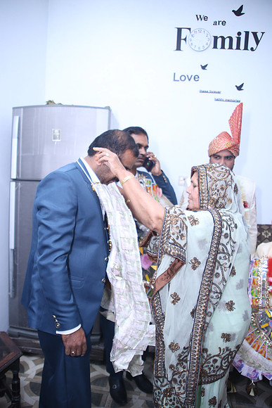 Barat Wedding Photographed by Fatima Studio 00055