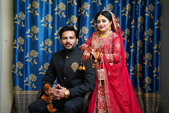 Ehtasham & Amna Barat  00069