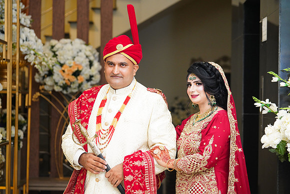 Rashid & Amina Barat 00137