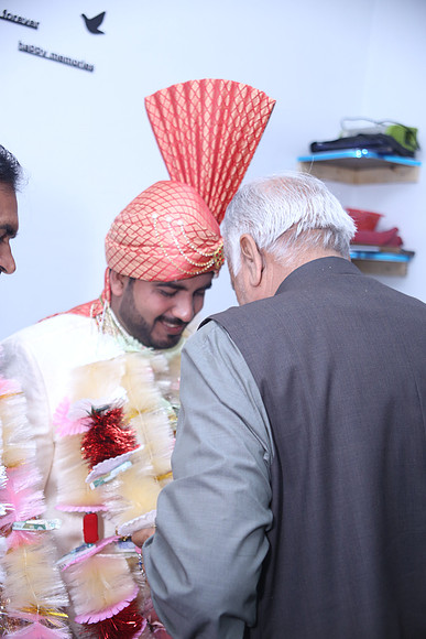 Barat Wedding Photographed by Fatima Studio 00068