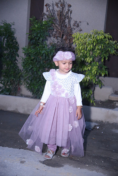 Barat Wedding Photographed by Fatima Studio 00004