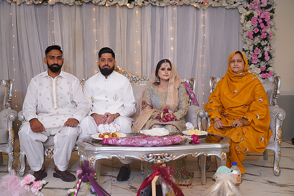 Hassan & Rahila Baat Pakki 00494