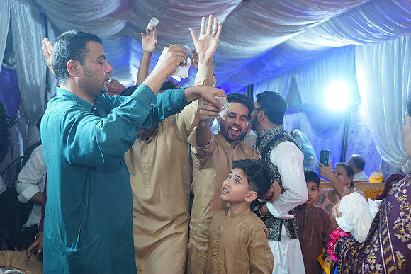 Zohaib Mehndi 00161