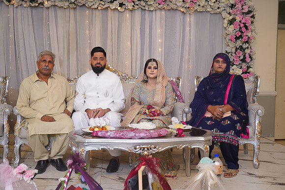 Hassan & Rahila Baat Pakki 00496