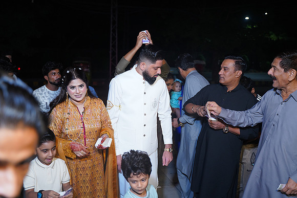 Hassan & Rahila Baat Pakki 00163