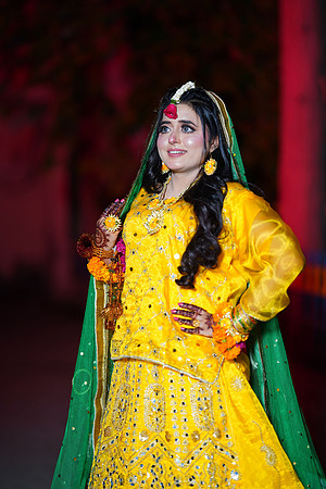 Ehtasham & Amna Mehndi  00015