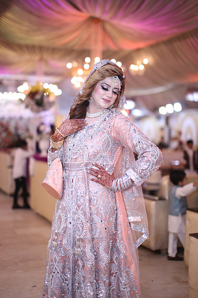 Walima Wedding Photographed by Fatima Studio 00172