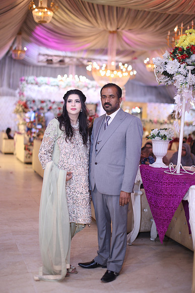 Walima Wedding Photographed by Fatima Studio 00195