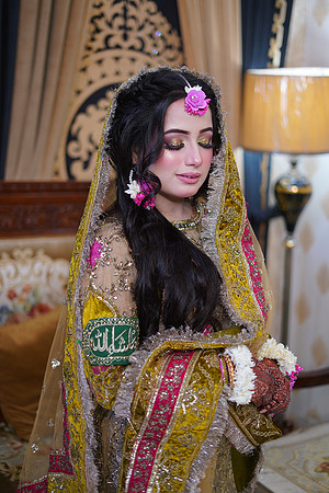 Maryam & Sultan Mehndi 00022