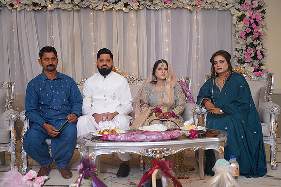 Hassan & Rahila Baat Pakki 00503