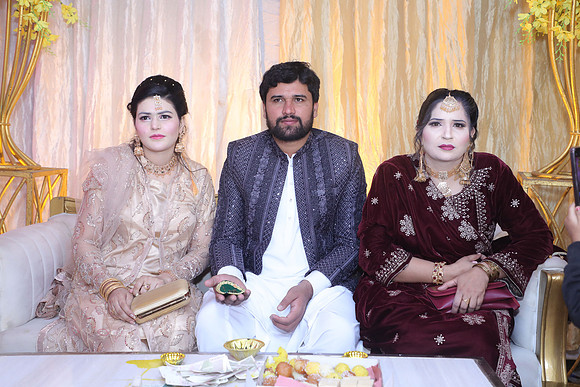 Ibrar & Aleena Mehndi 00168