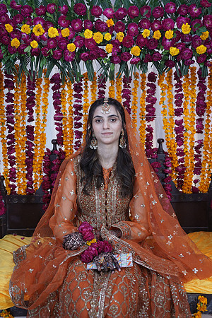 Iqra & Amjad Mehndi 00026