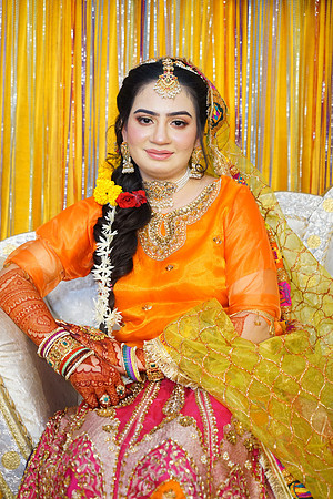 Rafiya & Fahad Mehndi 00032