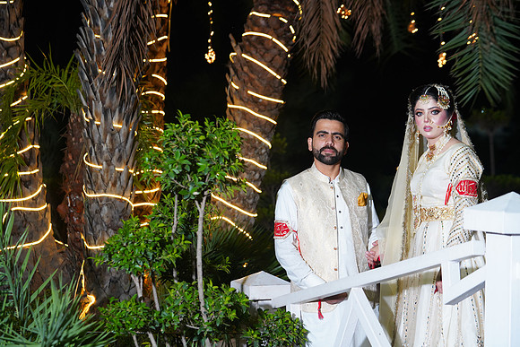 Azhar & Ayesha 00102