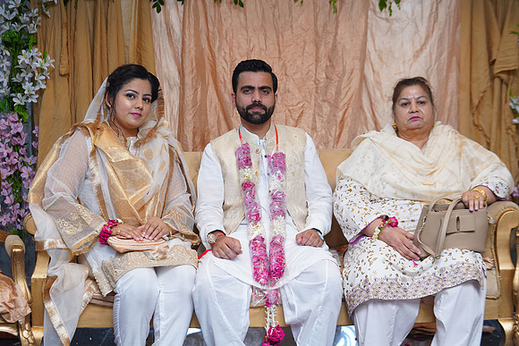 Azhar & Ayesha 00151
