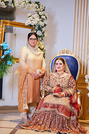 Ammara & Azeem Barat 00109
