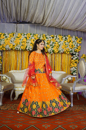 Rafiya & Fahad Mehndi 00119