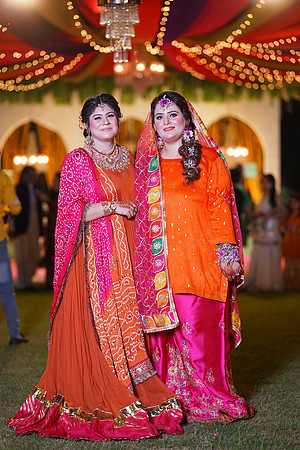 Ammara & Azeem Mehndi 00165