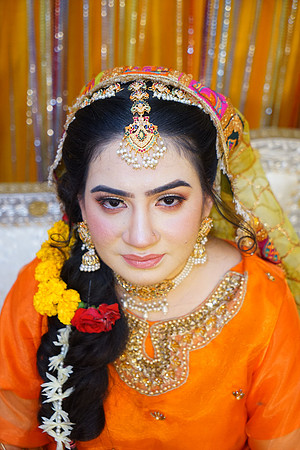 Rafiya & Fahad Mehndi 00050
