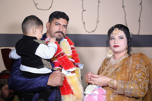 Ibrar & Aleena Barat 00164