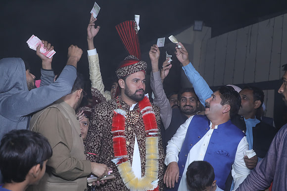 Ibrar & Aleena Barat 00235