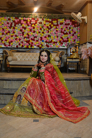 Usama & Bisma Mehndi 00077