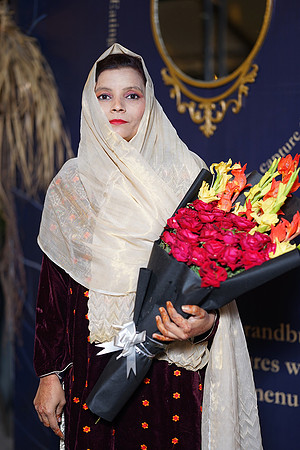 Haniya & Abid Walima 00246