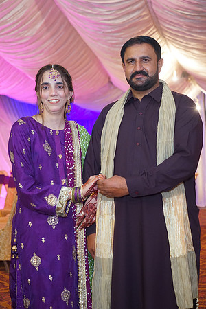 Iqra & Amjad Mehndi 00174