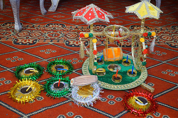 Rafiya & Fahad Mehndi 00151