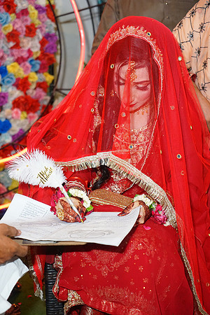 Fatima & Anjum 00205